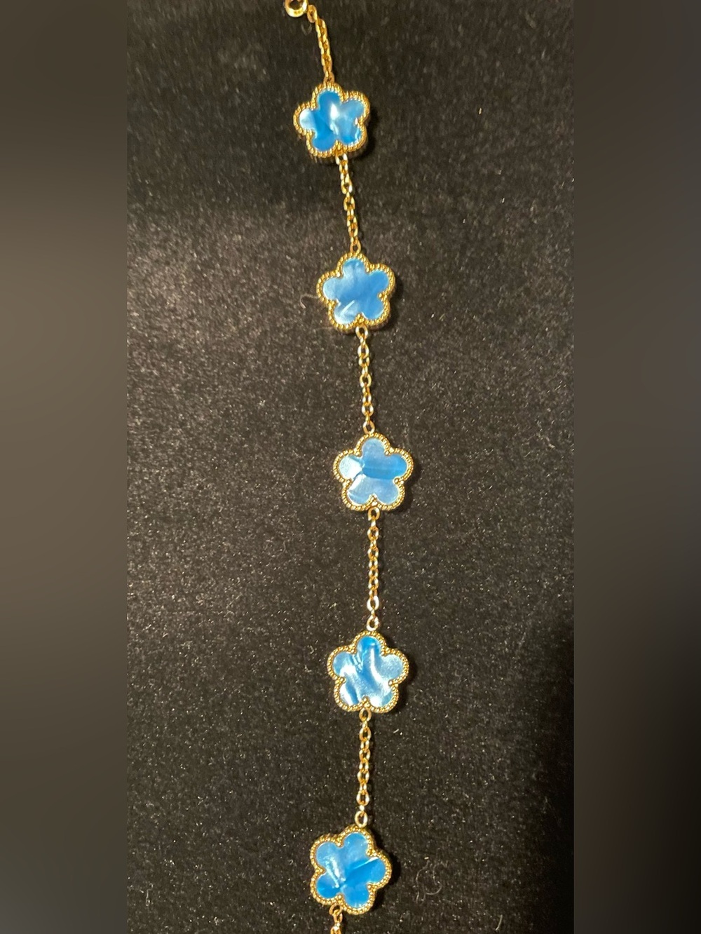 Clover Bracelet Stainless Steel Light Blue Mother of Pearl